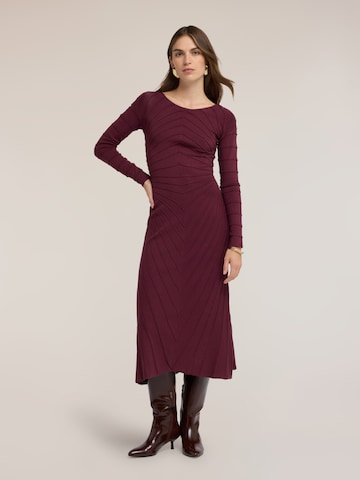 Robe MOTIVI en rouge