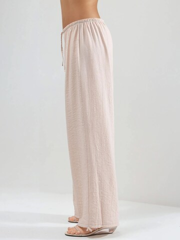 Busem Loose fit Trousers in Mixed colours