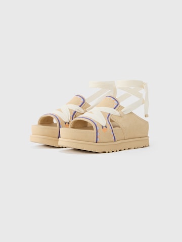 Sandales 'Goldenstar Artistitch' UGG en beige