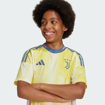 ADIDAS PERFORMANCE - Camiseta funcional 'Juventus Turin 24/25' en amarillo