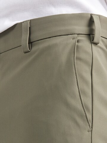 Dockers Normalny krój Chinosy 'GO AIRWEAVE' w kolorze zielony