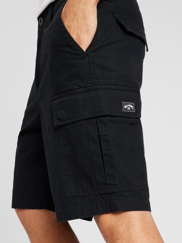 BILLABONG Regular Shorts 'COMBAT' in Grau