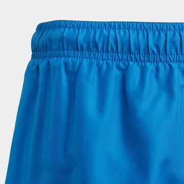 ADIDAS PERFORMANCE Plavecké šortky 'Logo Clx' – modrá