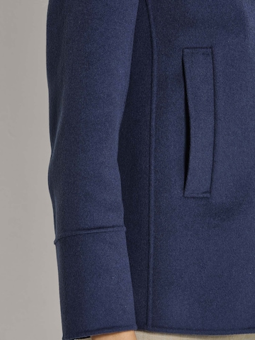 MADELEINE Mantel in Blau