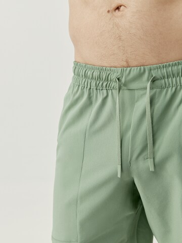 Born Living Yoga Regular Sports trousers ' Rhein ' in Green