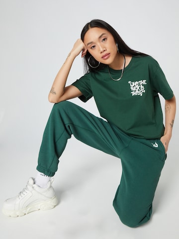 Tricou 'Theo' de la ABOUT YOU x Dardan pe verde