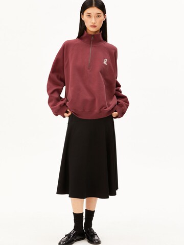 ARMEDANGELS Sweatshirt ICONIC Å in Rot: Vorderseite