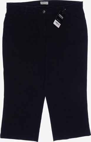 BRAX Shorts in 31-32 in Black: front
