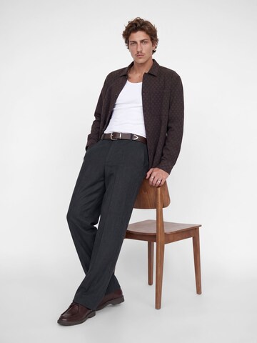 JACK & JONES Wide leg Trousers with creases in Grey