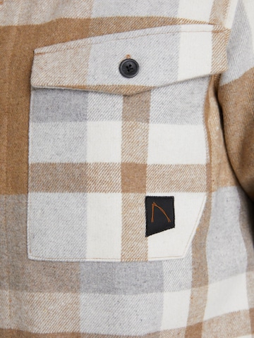 CHASIN' Regular fit Tussenjas 'Stryke Nobi' in Bruin