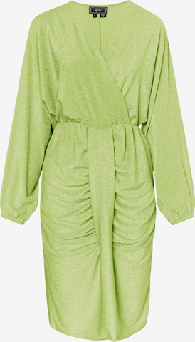 Robe faina en vert : devant