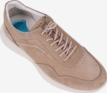 Desa - Zapatillas deportivas bajas 'Komfort-Sneaker' en marrón: frente