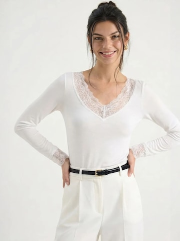 Bianco Lucci Shirt in Weiß: Vorderseite