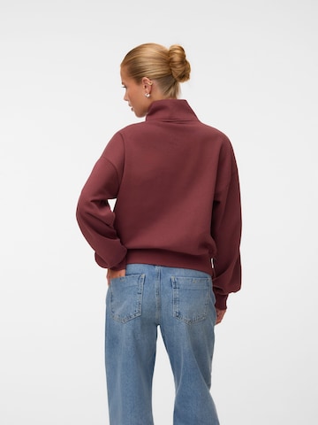 Sweat-shirt 'VMCille' VERO MODA en rouge