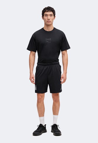 NIKEregular Sportske hlače 'Flex' - crna boja