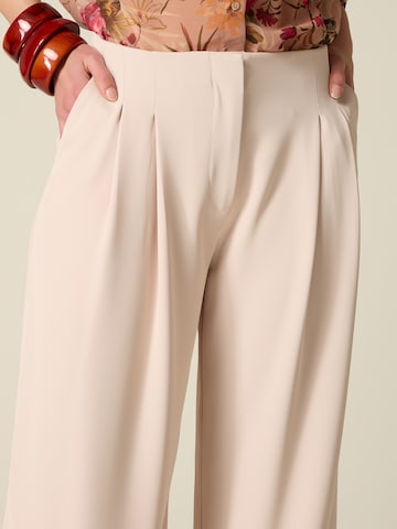 oltre - Ropa ancha Pantalón en beige