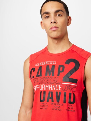 CAMP DAVID - Camiseta en rojo