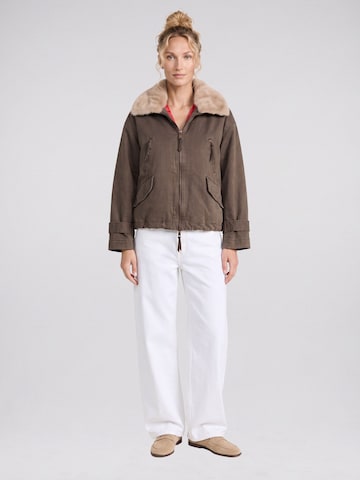 BLONDE No. 8 Winter Jacket 'Tyra II' in Brown: front