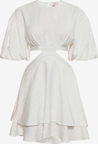 IZIA Summer Dress in White: front