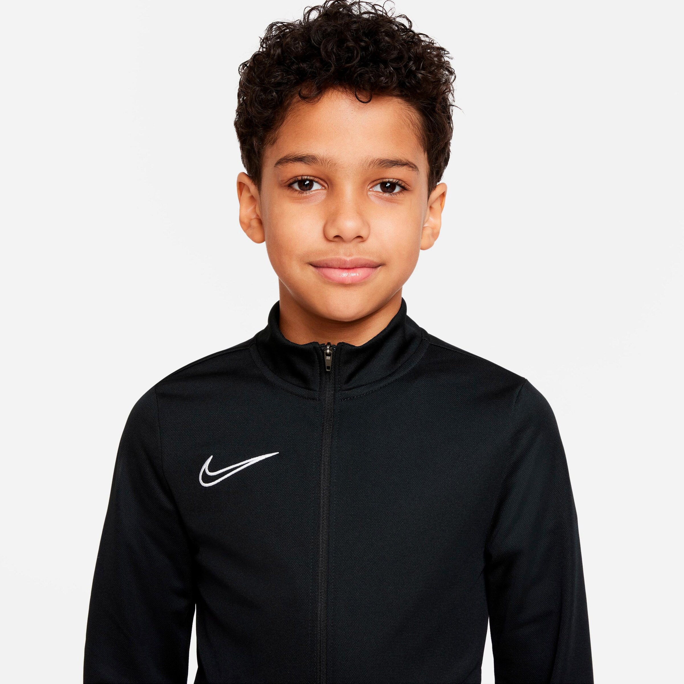 NIKE Trainingspak in Zwart ABOUT YOU