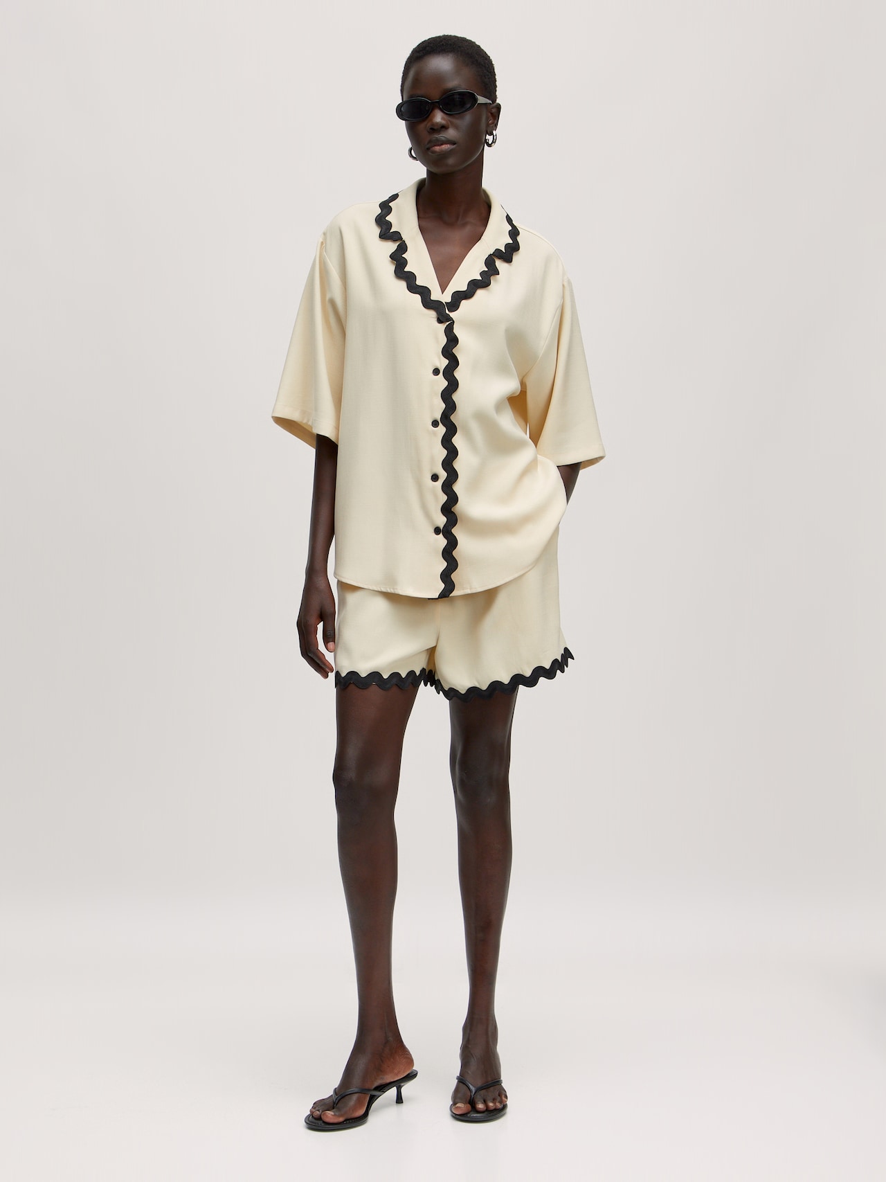 EDITED Produkte Bluse 'Janett' chamois