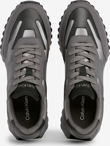 Calvin Klein Sneakers laag in Grijs