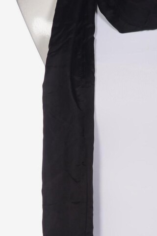EDC BY ESPRIT Scarf & Wrap in One size in Black