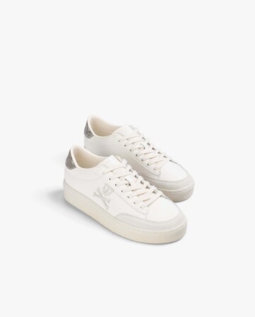 Sneaker low de la Scalpers pe alb