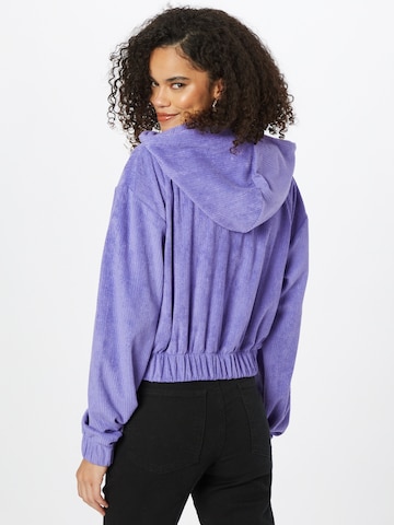 NU-IN Sweatshirt in Lila