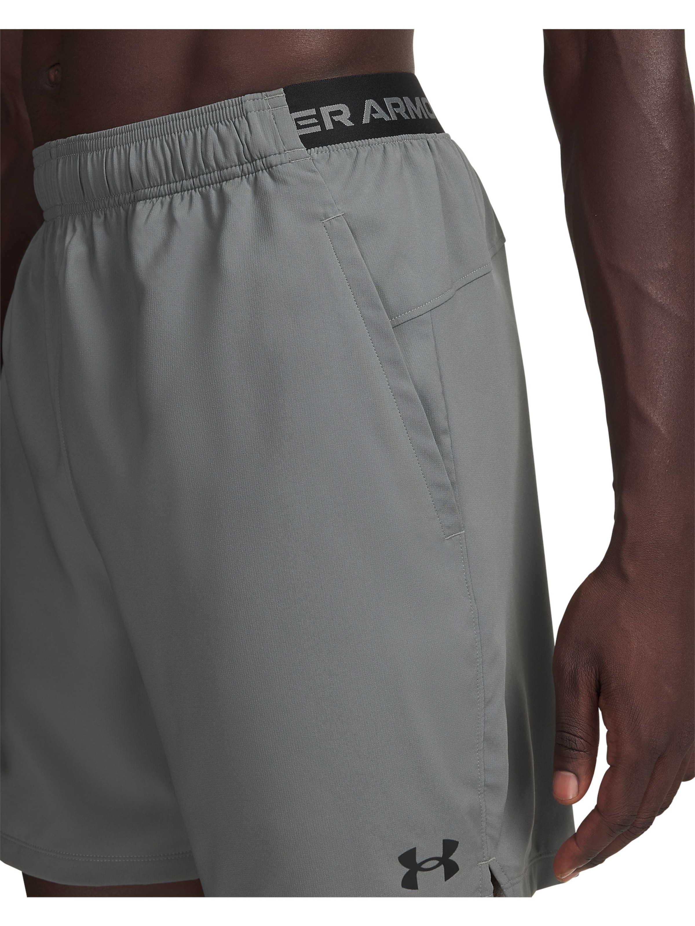 UNDER ARMOUR Regular Workout Pants in Grey
