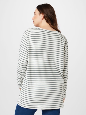 KAFFE CURVE Shirt 'Lia' in Weiß