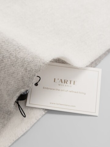 L'Arte Milano Shawl in Grey