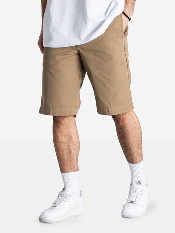 Carhartt WIP Regular Pants in Brown
