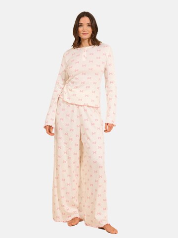 Friends Like These Pyjama in Wit: voorkant