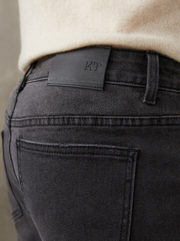 ABOUT YOU x Kevin Trapp Regular Jeans 'Kaan' in Grey