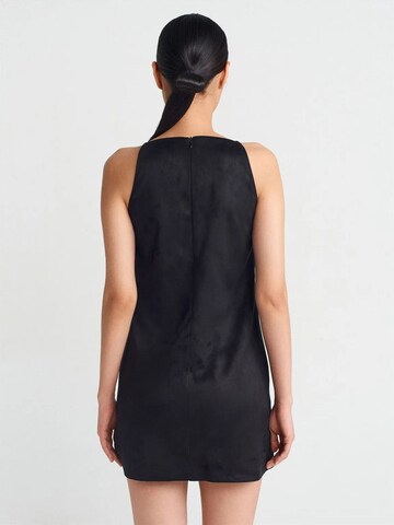 Dilvin Dress in Black