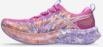 Scarpa da corsa 'Noosa Tri 16' di ASICS in lilla: frontale