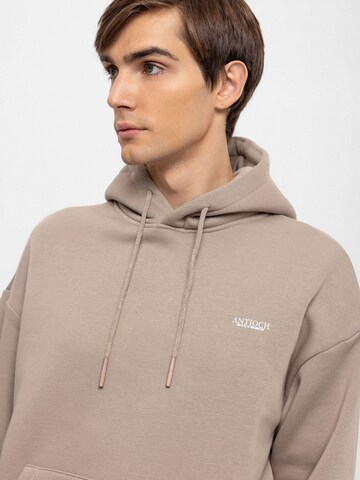 Antioch Trainingsanzug in Beige
