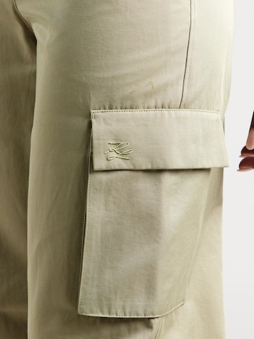 Karl Lagerfeld regular Παντελόνι cargo σε πράσινο