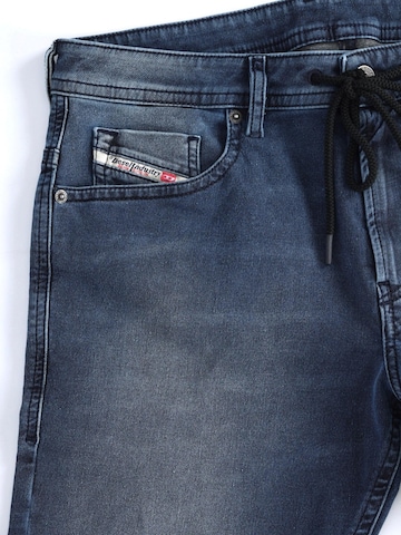 DIESEL - Slimfit Vaquero 'THOMMER R68KB JOGGJEANS LIGHT & SUPERSTRETCH' en azul
