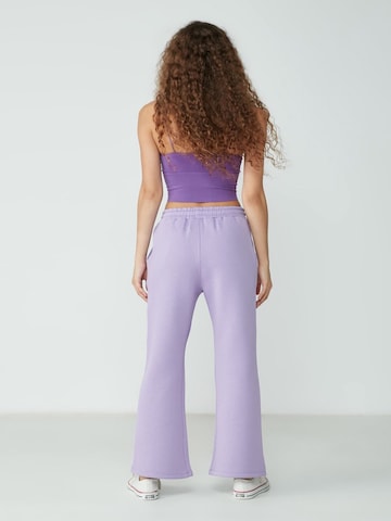C&City Regular Hose in Lila