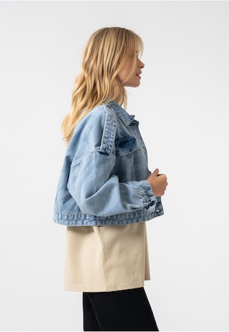 Veste mi-saison 'Oona' OH APRIL en bleu