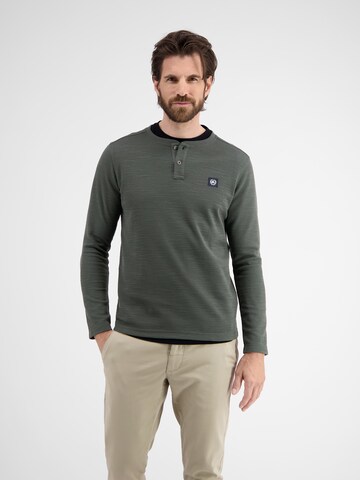 T-Shirt LERROS en vert : devant