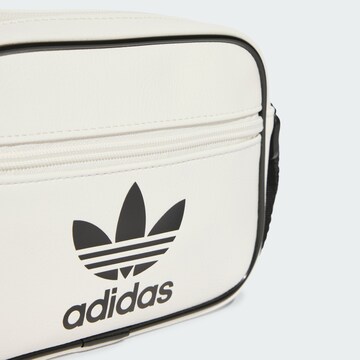 Borsa a tracolla 'Adicolor Classic' di ADIDAS ORIGINALS in bianco