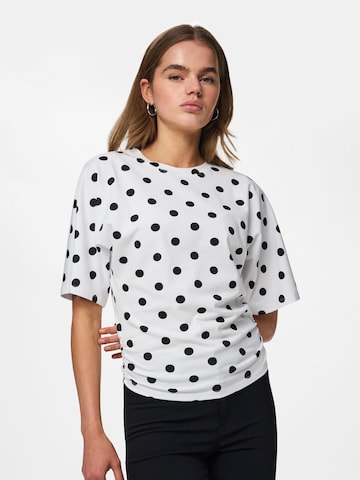 PIECES - Camiseta 'PCAlli' en blanco: frente
