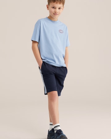 WE Fashion Regular Housut värissä sininen