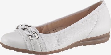 GABOR Ballet Flats in White: front