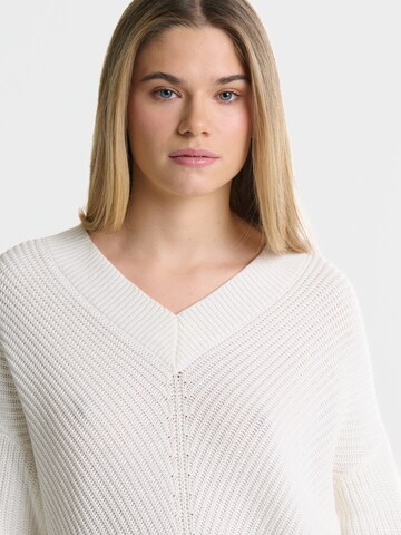 Pull-over 'CYNTIANA' BIG STAR en blanc