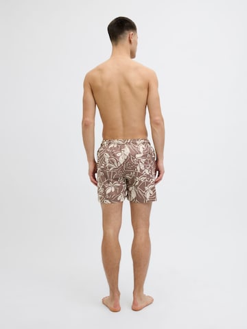 JACK & JONES Badeshorts‌‌‌‌‌‌‌‌‌‌ in Braun