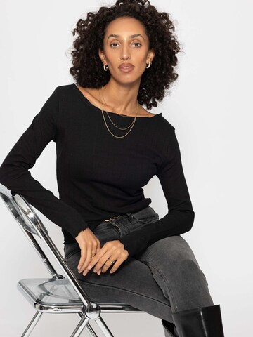 SASSYCLASSY T-shirt i svart